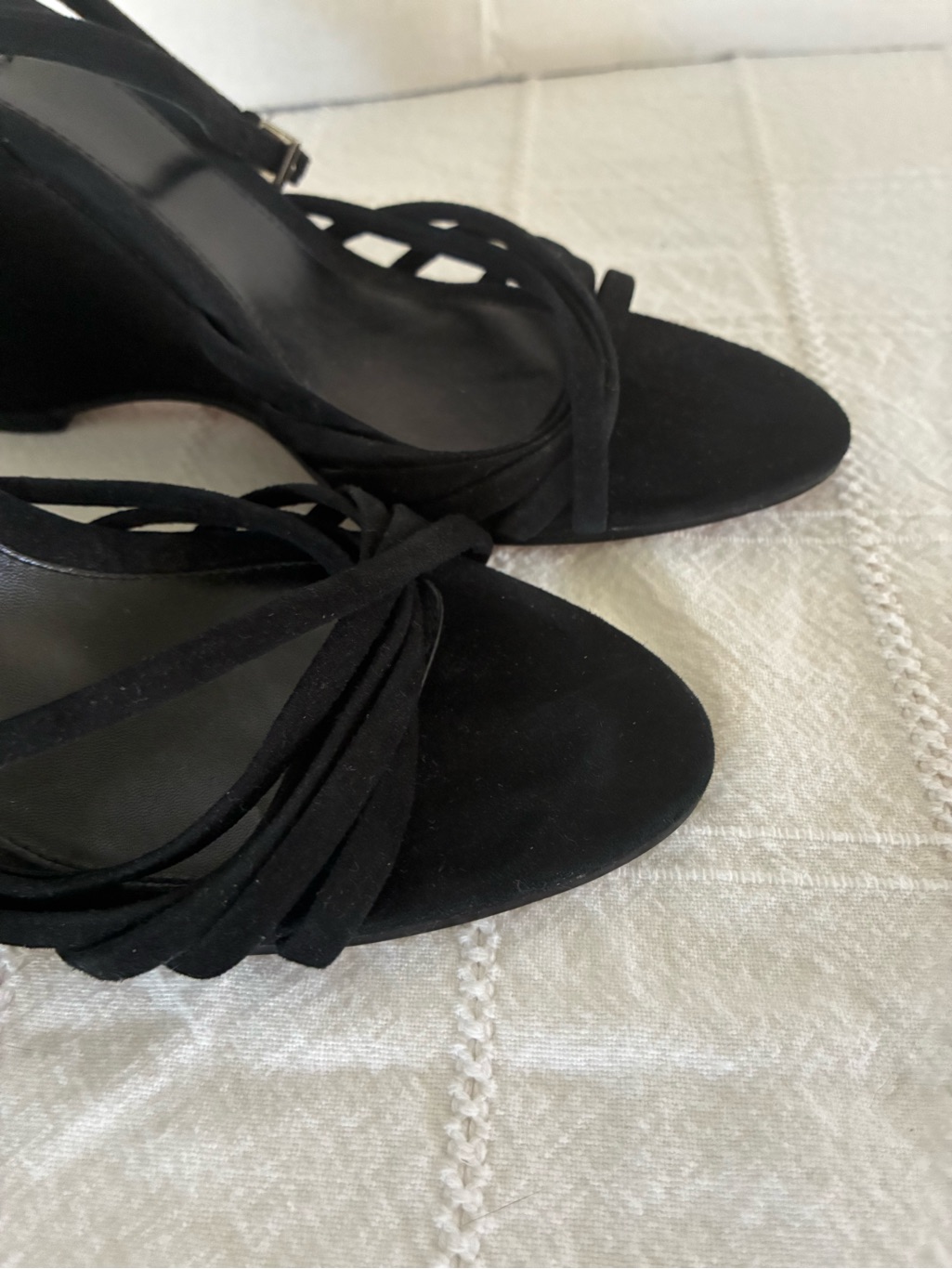 Y2k Max Studio Suede Wedge Heels Leather Sole 8.5 — image 6 of 8